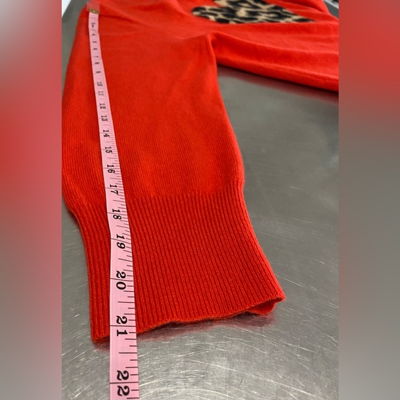 J Crew 100% Cashmere Crewneck Red Leopard Heart Pullover Sweater. XL - Picture 10 of 12